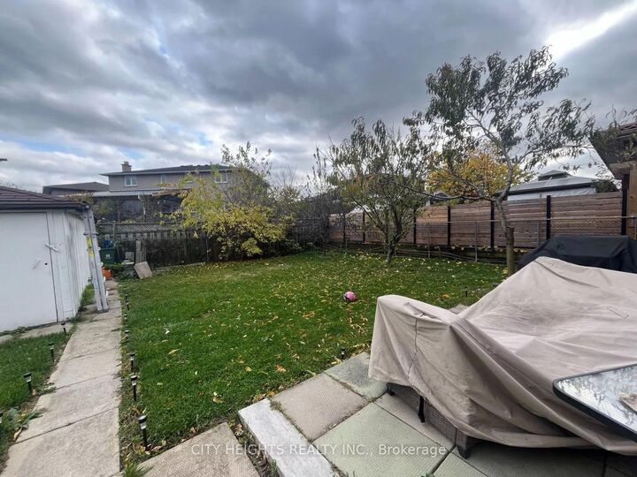 Property Photo: 207 Mount Albion Road ON L8K 6K1