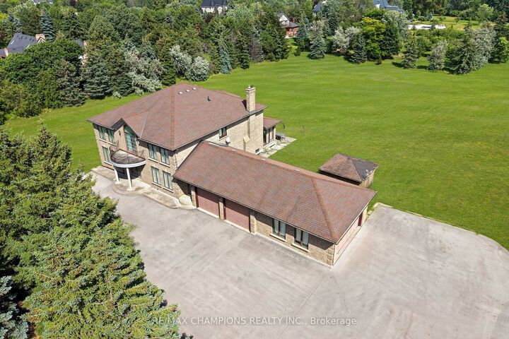 Property Photo: 4047 Countryside Drive E ON L6P 0T4