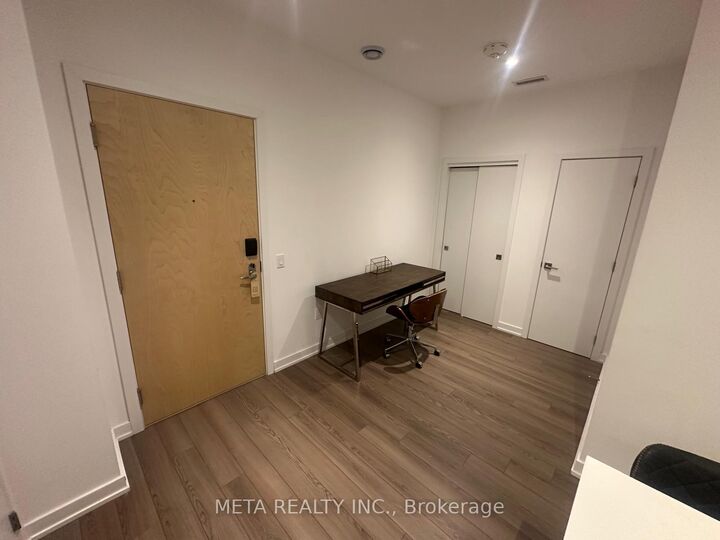 Property Photo: 120 Carrick Trail 107 ON P1P 0B6