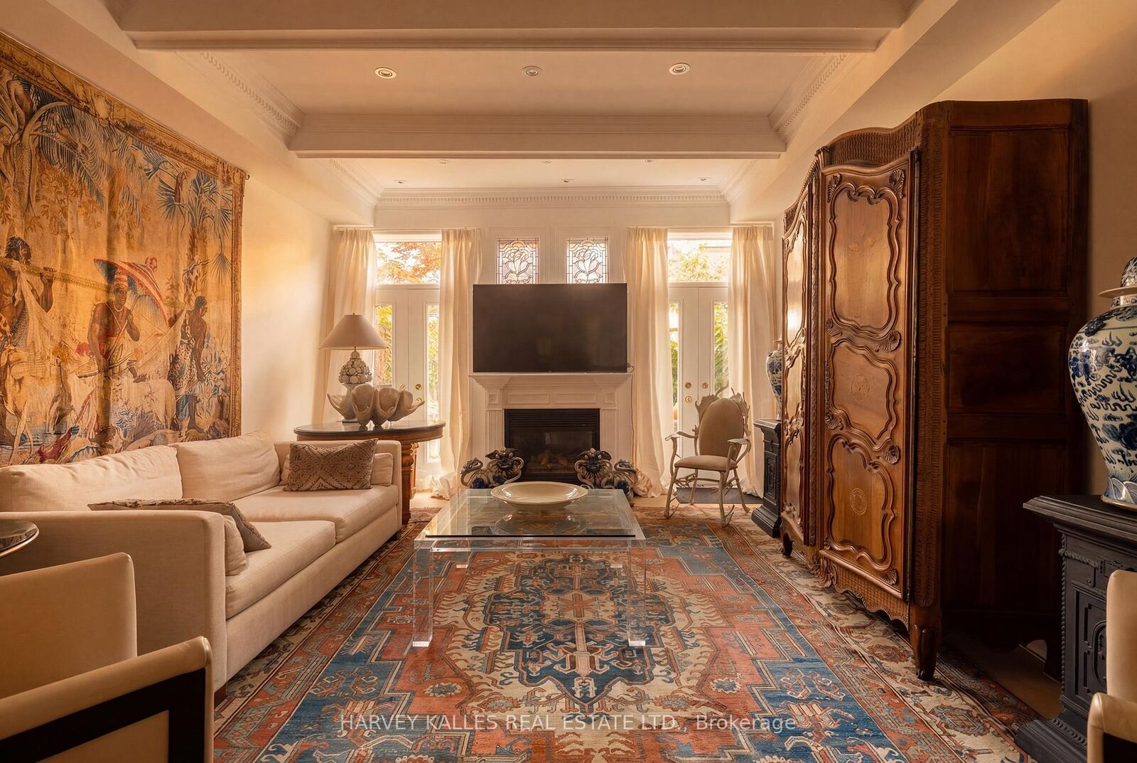 Property Photo: 260 Russell Hill Road 21 ON M4V 2T3