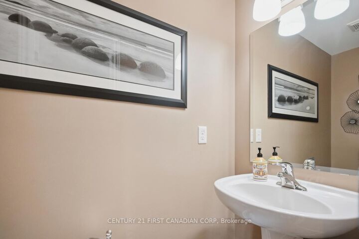 Property Photo:  1694 Green Gables Road  ON N6M 0A3 
