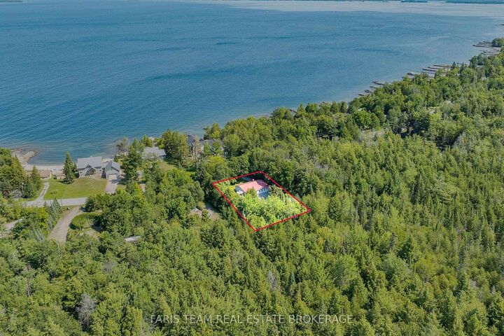 Property Photo:  2554 Champlain Road  ON L9M 0C3 
