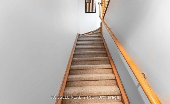 Photo de la propriété: 3400 Lake Shore Boulevard W 229 ON M8W 4Z9