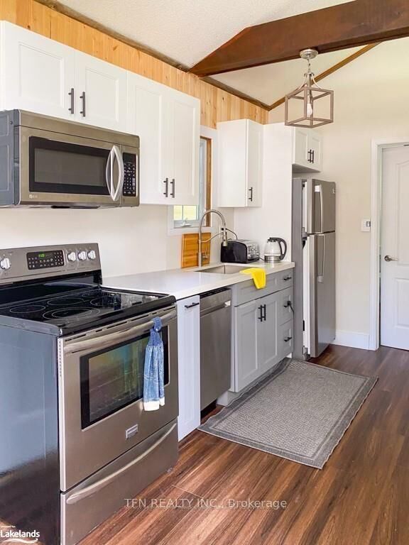Property Photo: 1502 Canning Road 2 ON N3L 3E2