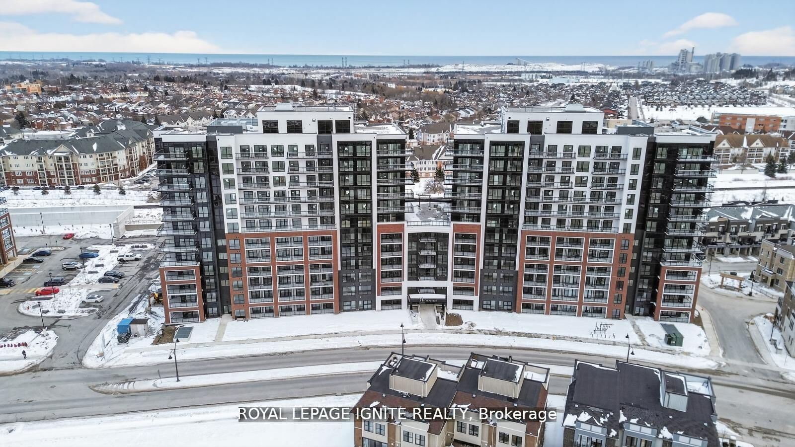 Property Photo:  51 Clarington Boulevard 1001  ON L1C 7J8 