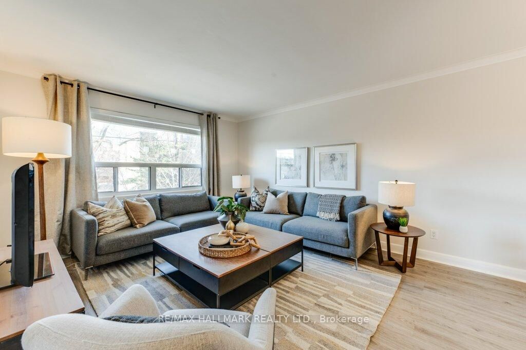 Property Photo: 225 Woodville Avenue Upper ON M4J 2R4