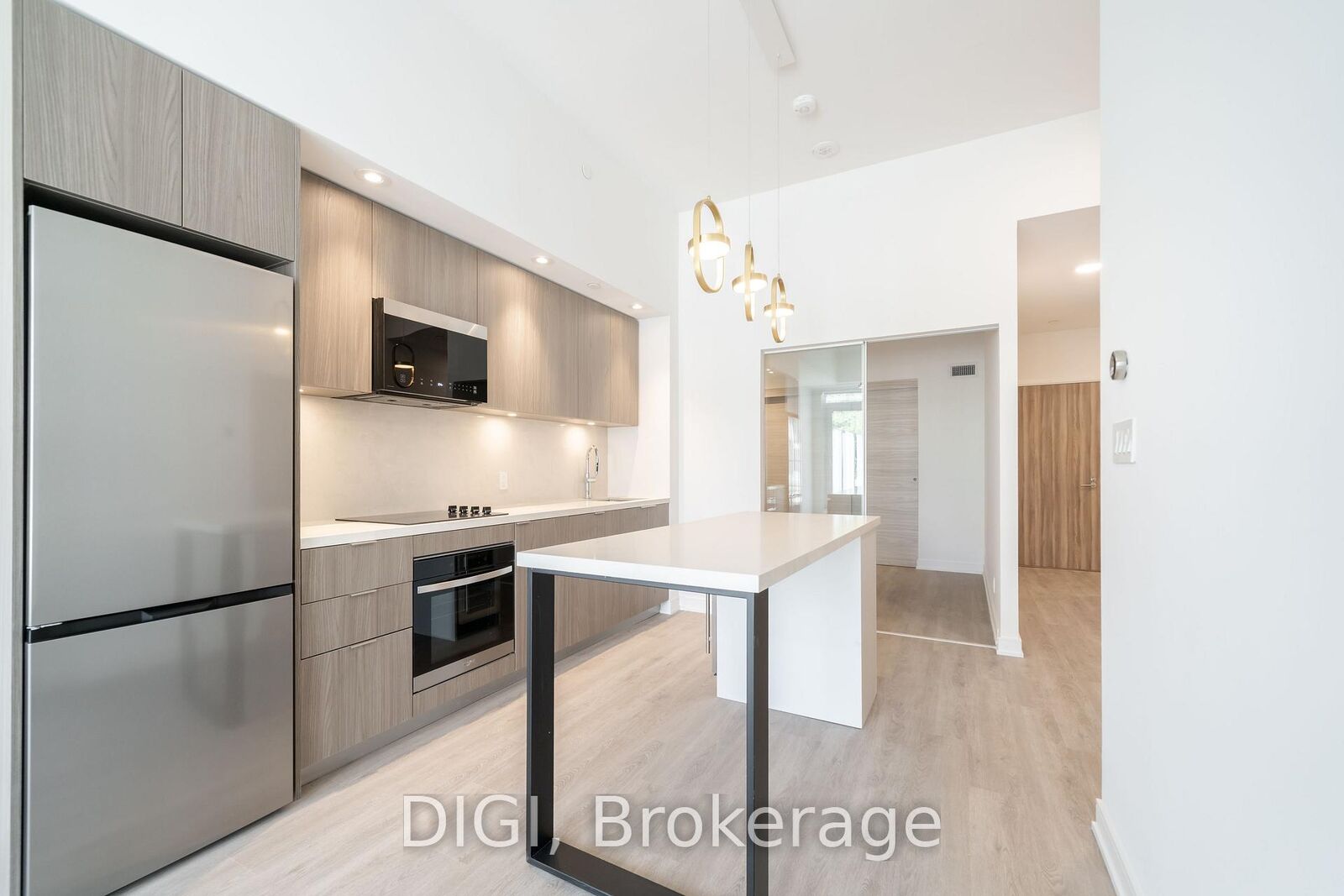 Property Photo: 485 Perth Avenue W426 ON M6N 0B9