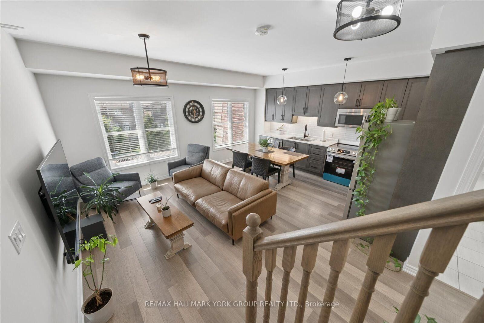Property Photo: 3905 Major Mackenzie Drive 203 ON L4L 1A6