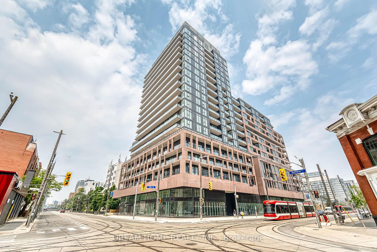 Property Photo:  285 Dufferin Street 705  ON M6K 0J2 