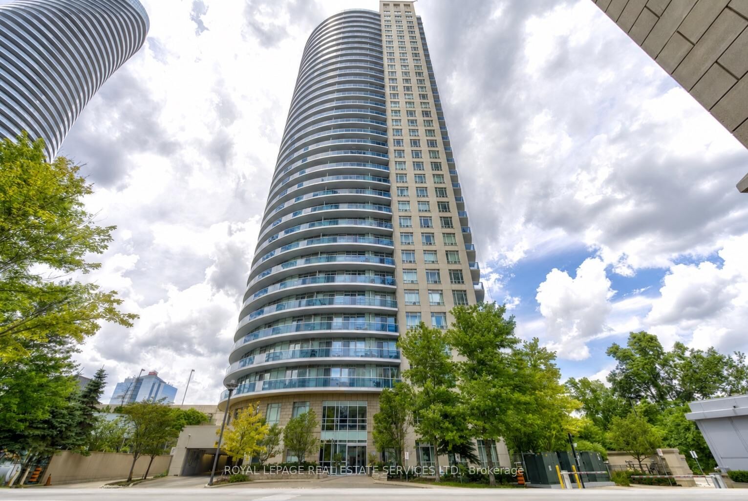 Property Photo:  80 Absolute Avenue 1110  ON L4Z 0A4 