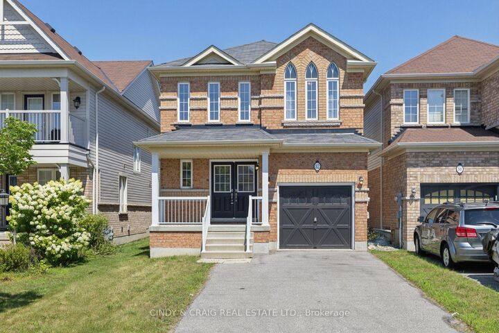82 Dewell Crescent — photo 1