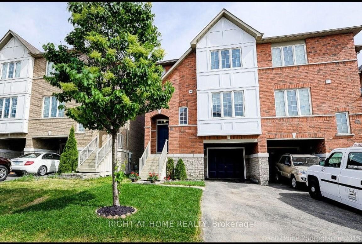 Property Photo:  7155 Magistrate Terrace 44  ON L5W 1Y8 