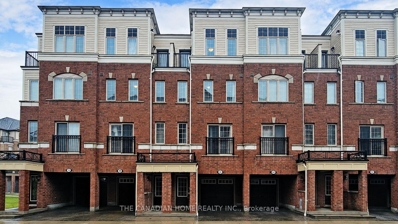 Property Photo:  46 Filly Path  ON L1L 0K9 