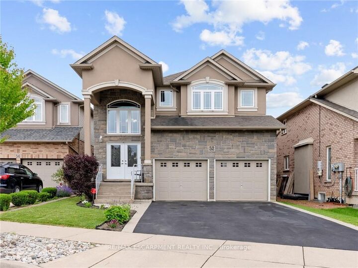 52 Arrowhead Drive — photo 1