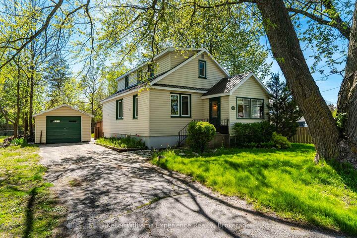 239 Oak Street — photo 1
