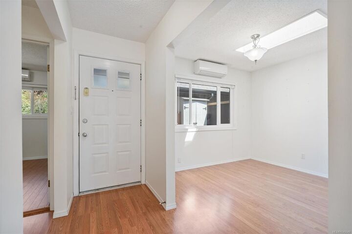 Property Photo:  1184 Clarke Rd #4  BC V8N 2C3 