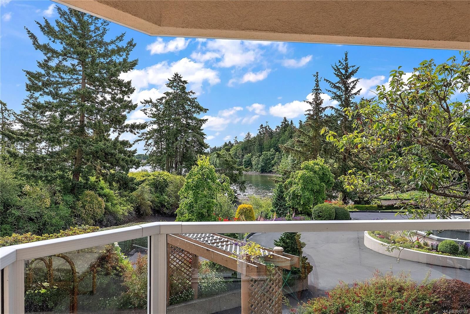 Property Photo:  2600 Ferguson Rd #2171  BC V8M 2C1 