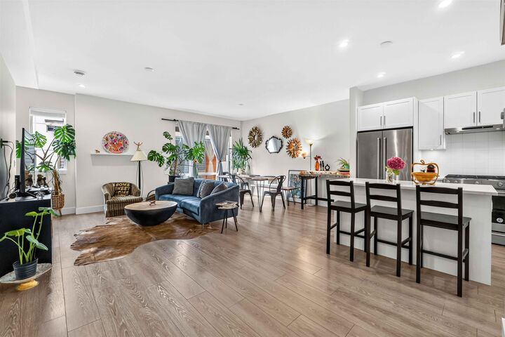 Property Photo:  16433 19 Avenue 180  BC V3Z 0Z1 