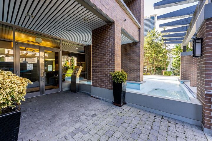 Property Photo:  4888 Brentwood Drive 2308  BC V5C 0C6 
