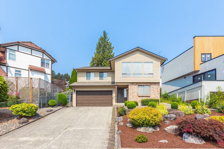 Property Photo: 434 Alouette Drive BC V3C 4Y8
