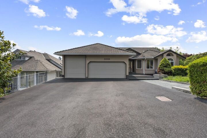 33330 Hodson Place — photo 1