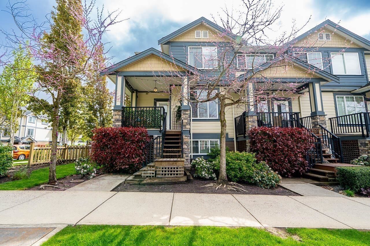 Property Photo: 18818 71 Avenue 1 BC V4N 6N9