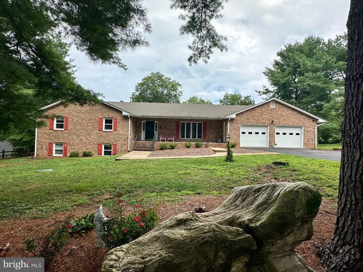 Property Photo: 146 Stonebrook Road VA 22602