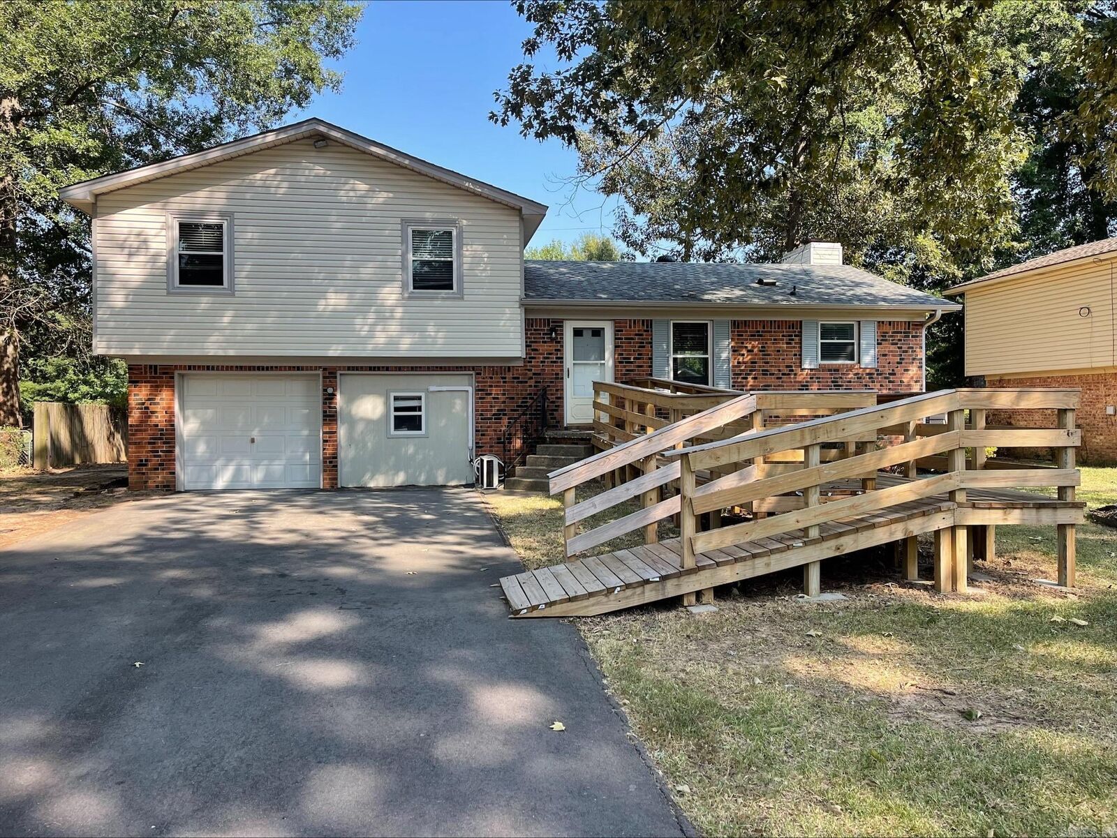 Property Photo: 3905 Sioux Trl AR 72076