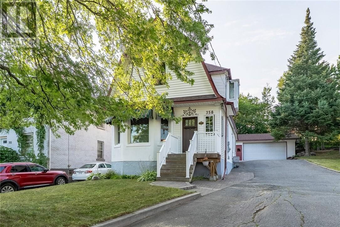 Property Photo:  358 Howey Drive  ON P3B 1E8 