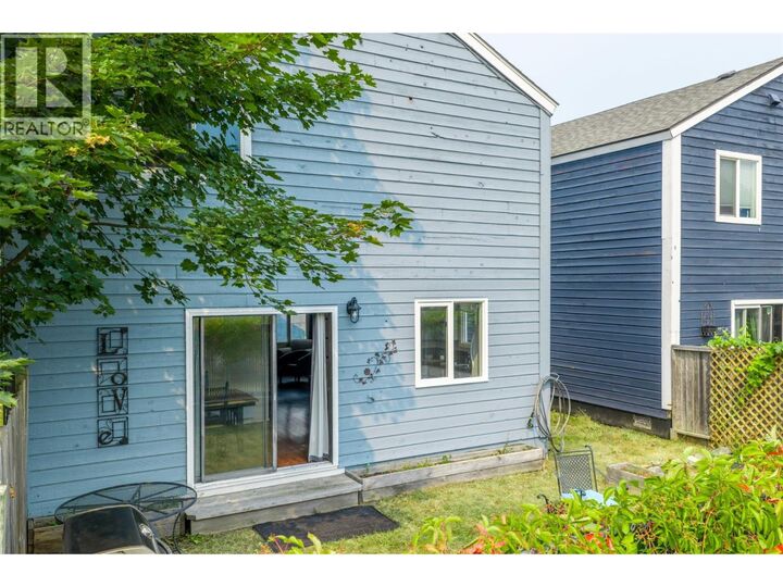 Property Photo: 1852 Corbin Place BC V0E 2S0