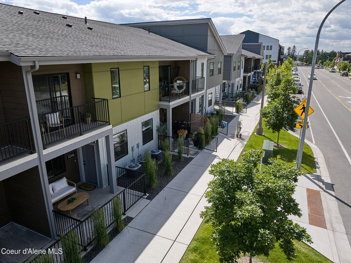 Property Photo:  1042 E 4th Ave  ID 83854 
