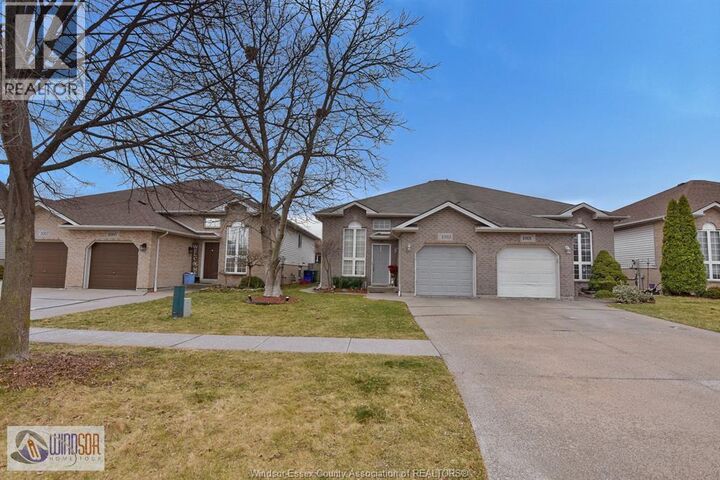 Property Photo:  1003 Silverdale Upper  ON N9G 2R8 