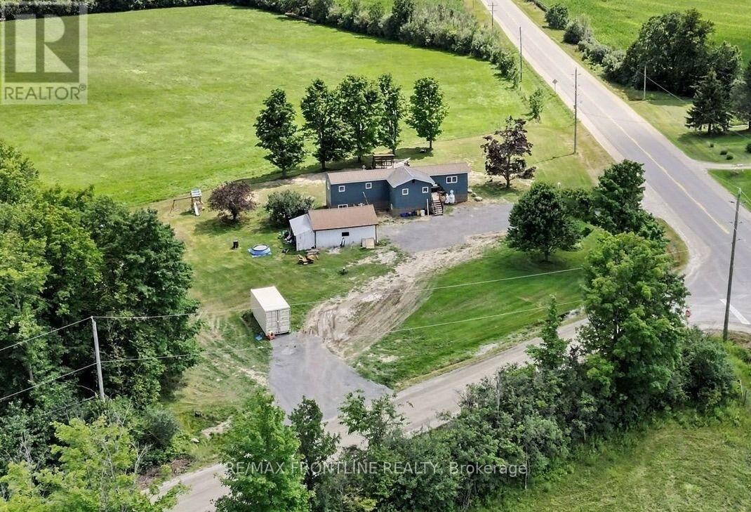 Property Photo:  1758 Hwy 511  ON K0G 1A0 