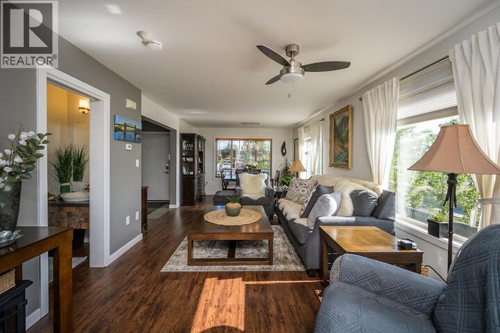 Property Photo: 1807 12th Avenue BC V2M 1P8