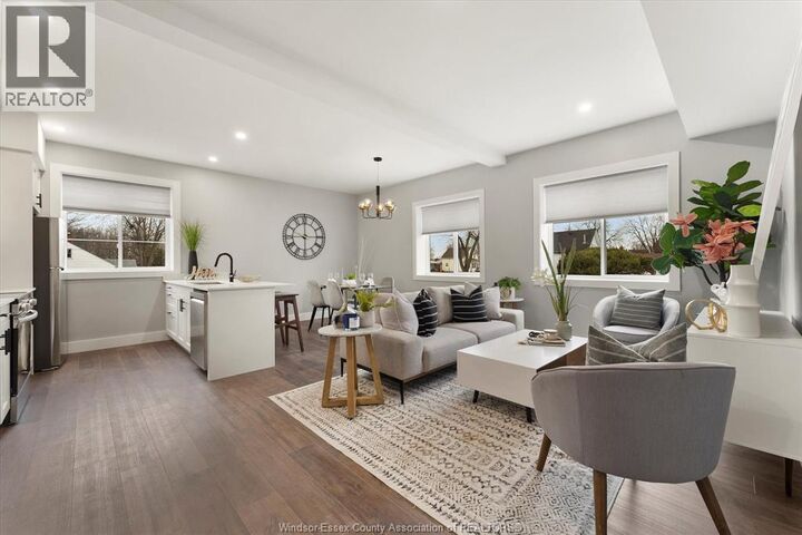 Property Photo:  120 Centre Street 1B  ON N8M 1P9 