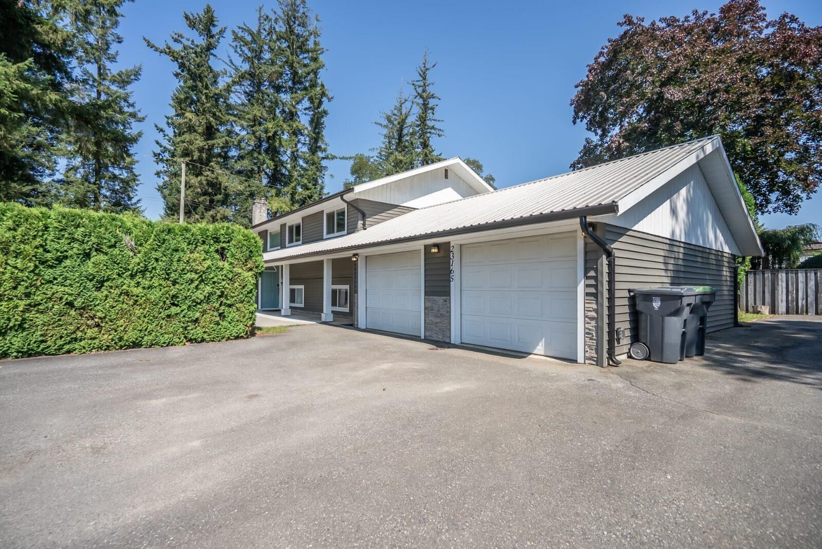 Property Photo:  23165 88 Avenue  BC V1M 2R5 