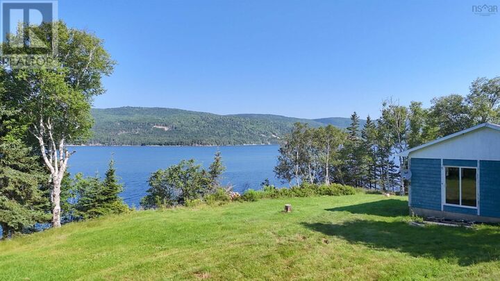 Property Photo: 11805 Kempt Head Road NS B1X 1K5