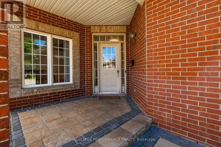 Property Photo: 127 Finn Court ON K1V 2C6