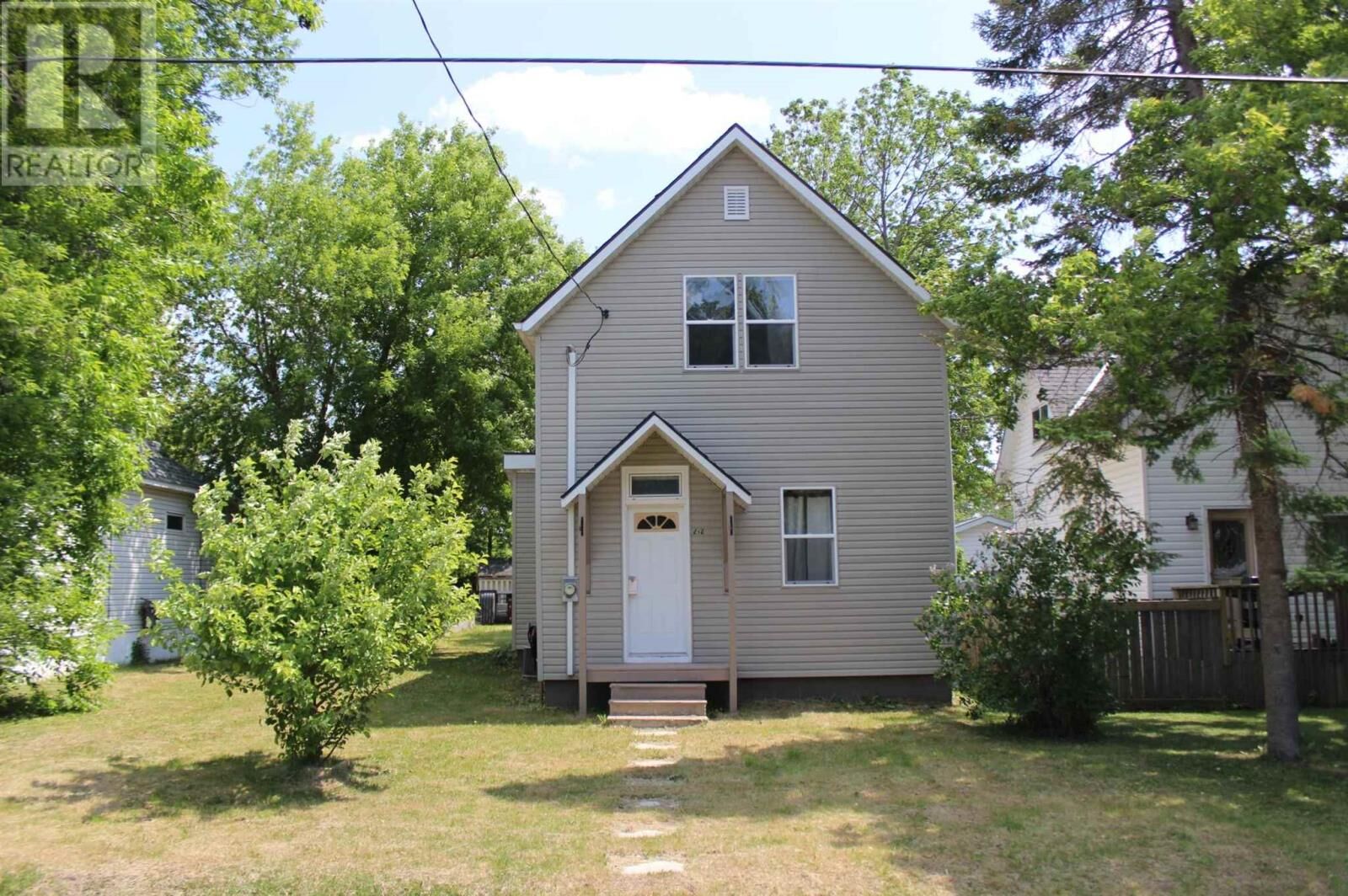 Property Photo: 212 Fifth St ON P0W 1L0