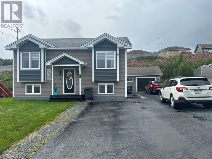 11 Barbour Place — photo 1