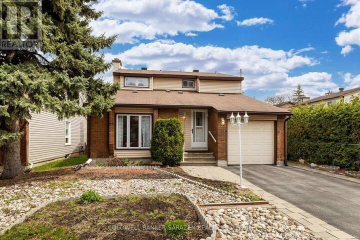 Property Photo:  125 Lanark Avenue  ON K1Z 8P6 