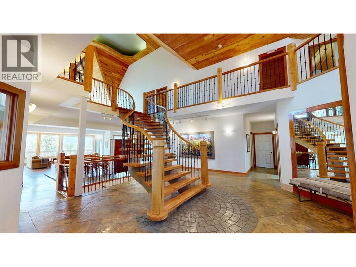 Property Photo: 3934 Cokato Road BC V0B 1M4