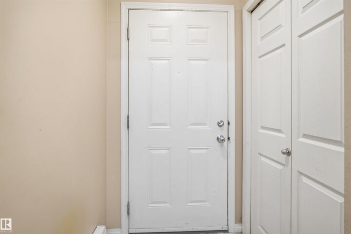 Property Photo:  3040 Spence Wynd SW 95  AB T6X 1N7 