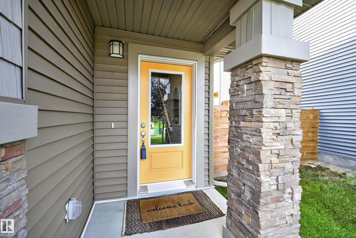Property Photo: 45 Joyal Way AB T8N 7V6