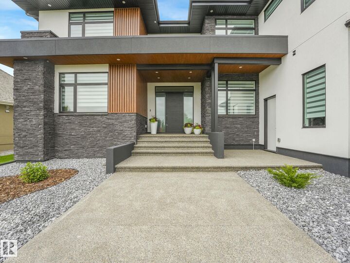 Property Photo: 25015 Twp Road 544A AB T8T 0B9