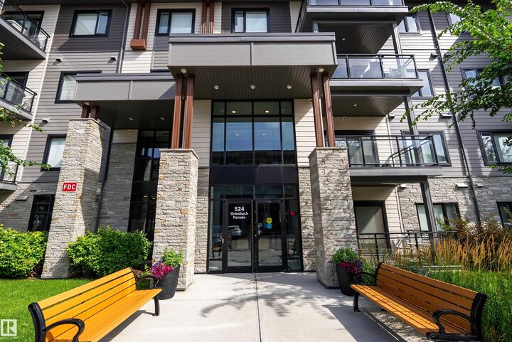 Property Photo: 524 Griesbach Parade NW 119 AB T5E 6X2