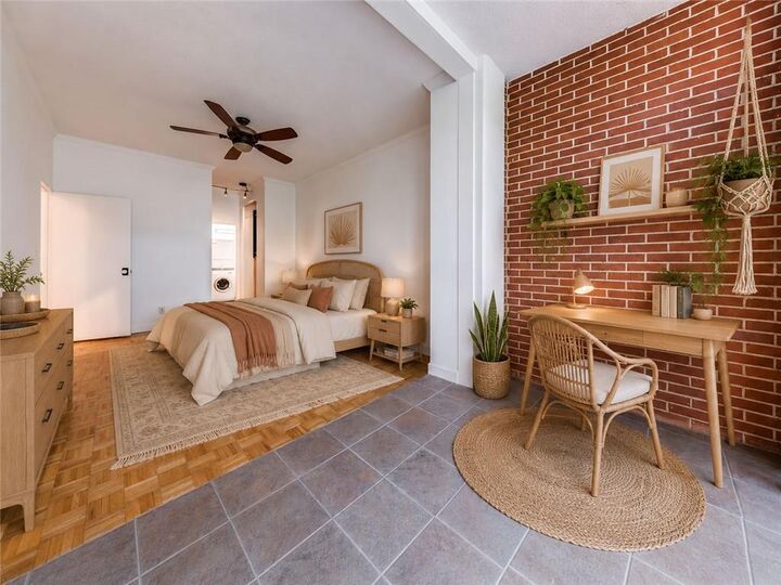 Property Photo: 3060 Pharr Court North NW 302 GA 30305
