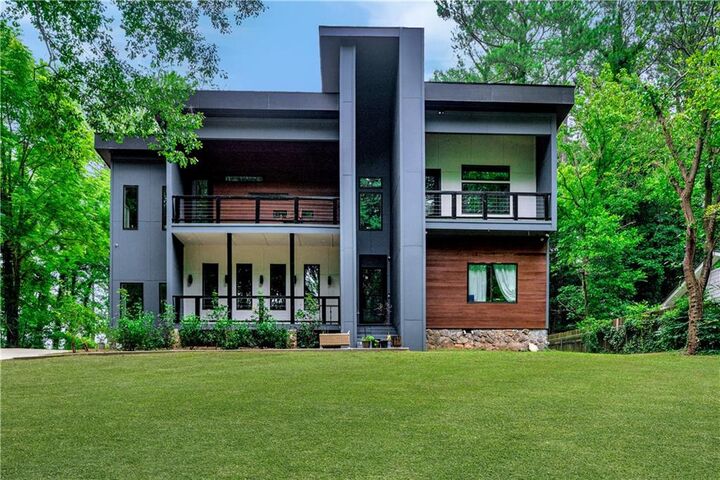 Property Photo:  3009 Orion Drive  GA 30033 