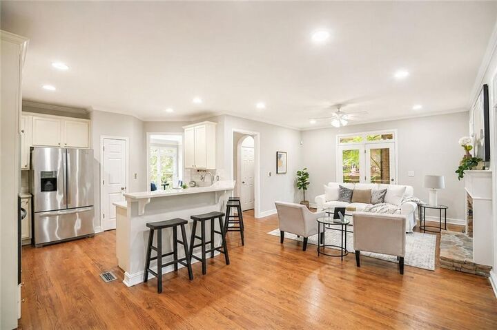 Property Photo:  7255 Village Creek Trace  GA 30328 