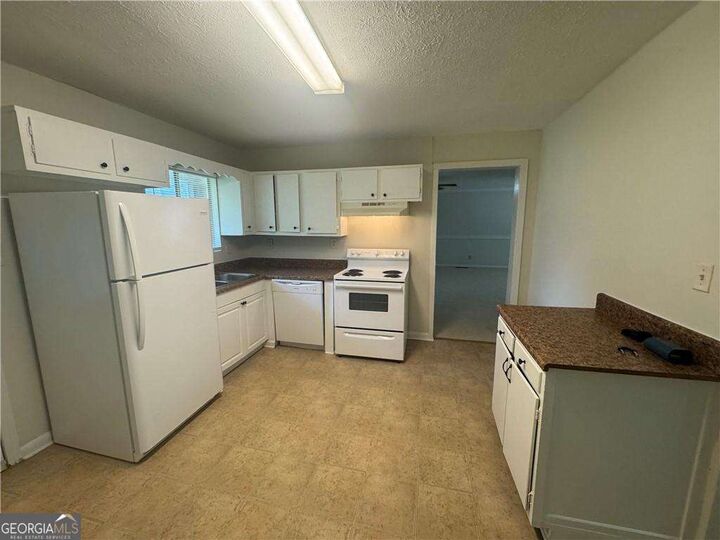 Property Photo:  8497 Stonewall Jackson Drive  GA 30238 